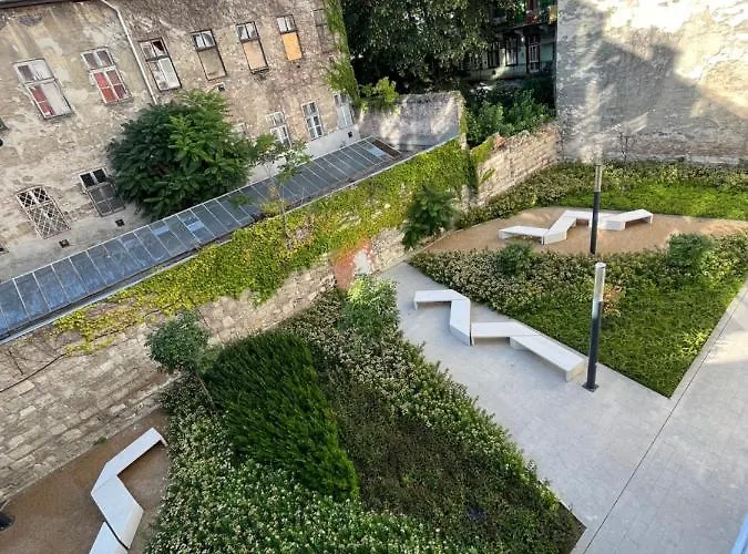 Appartement B 304, In The Heart Of *