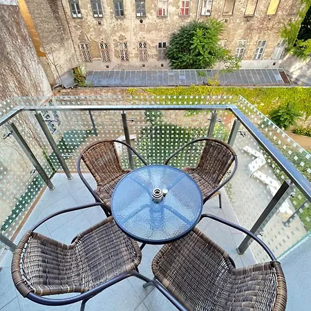 B 304, In The Heart Of Apartmán Budapešť